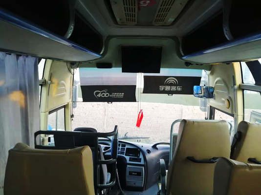 Gebruikte Youtong-Passagiersbus Bus 49 Passagier Seaters Modelzk6110 met Yuchai-Motor