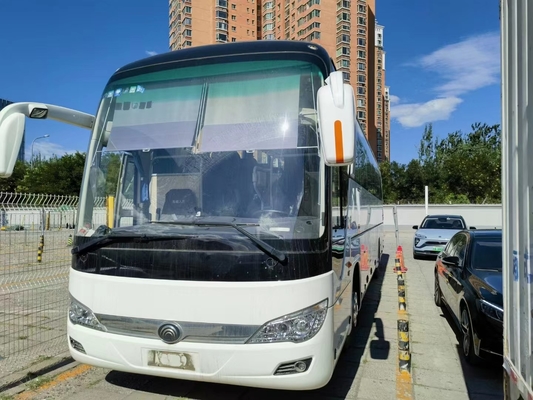 Jonge Witte Kleur 53 van Tong Bus ZK6112 Zetels 12 Meters snakt Weichai-2de de Handbus Bus van de Motor336hp Airconditioner