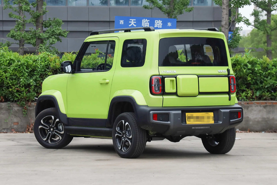 Elektrische auto China Baojun Jep Model 5 zitplaatsen 303 km batterijduur