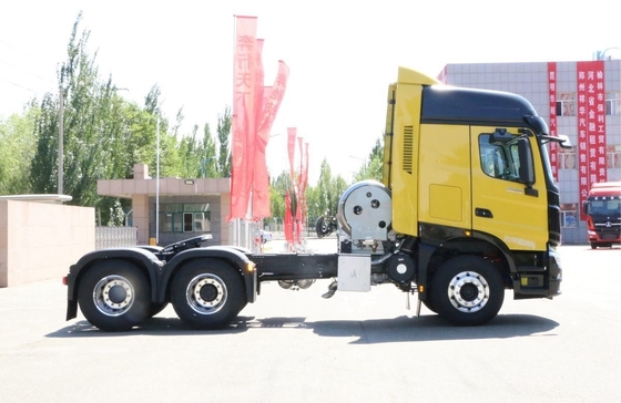 LNG Weichai Motor 460 pk Gebruikte vrachtwagens Beiben Tractor Horse 6x4 EURO 6