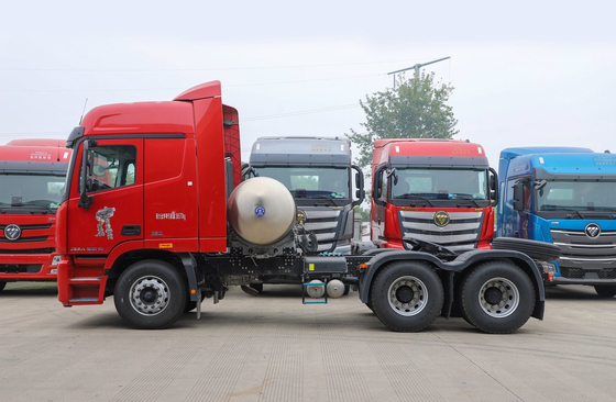 Tractortrucks Gebruikt 6*4 Foton GTL Paardenkop LNG Cummins Motor 500 pk Snelversnellingsbak