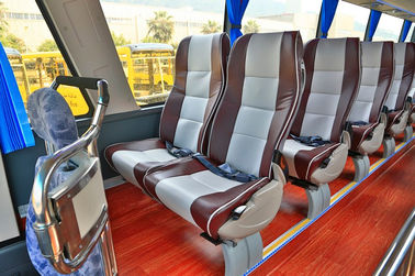2011 Jaar 48 de Zetels Gebruikte Macht van het de Draakmerk 300HP van Passagiersbussen Gouden