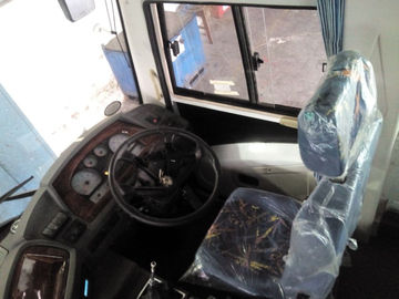 2013 gebruikte het JAAR Dongfeng van de Zetels Witte Yuchai van Busbus 24-35 de Motor Middenstijl