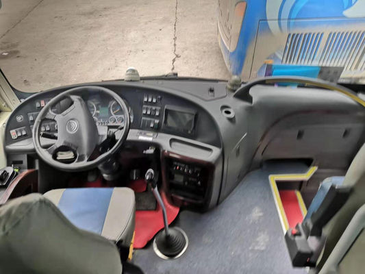 De gebruikte Yutong-het Staalchassis van Bussenzk6858 35 Zetels kiezen Deur Gebruikte Passagiersbus uit
