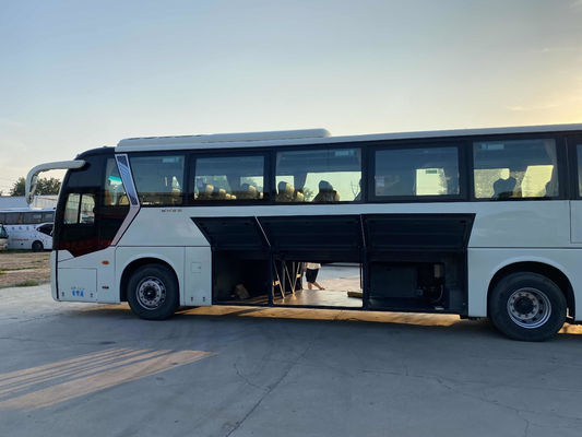 De nieuwe Typebus Bus Golden Dragon XML6122 52 de Dubbele Deuren van Luxezetels gebruikte Passagiersbus 12meter LHD