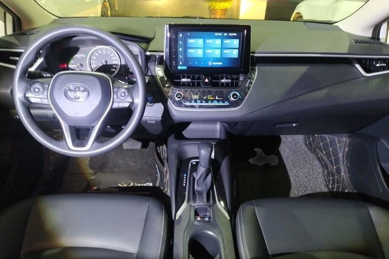Het gebruikte Corolla-Voertuig van Autonew energy met Corolla 20191.2T s-CVT bereidt 5 Zetels Witte Kleur 4 de Auto van de Deuren de wegSedan