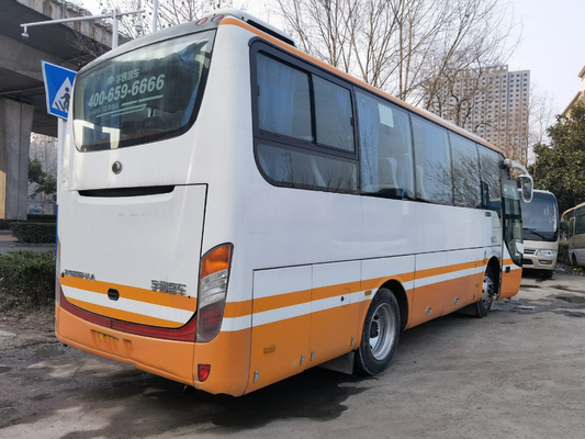 De tweedehandse van de Diesel van Luxeyutong Bussen Gebruikte Openbare 24-35 Gebruikte Bussen LHD Zetelsstad het Jaar van Busbuses in 2014