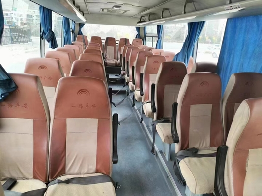 37 Zetels gebruikten Yutong-de Leidingsdieselmotoren van Bus LHD van de Buszk6842d Gebruikte Bus