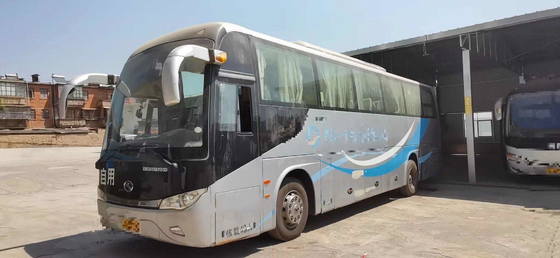 De Bussen van de Kinglongbus XMQ6113 ontwerpen de 2016 Gebruikte bus van de bustoebehoren van de Reisbus 49seats