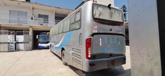 De Bussen van de Kinglongbus XMQ6113 ontwerpen de 2016 Gebruikte bus van de bustoebehoren van de Reisbus 49seats
