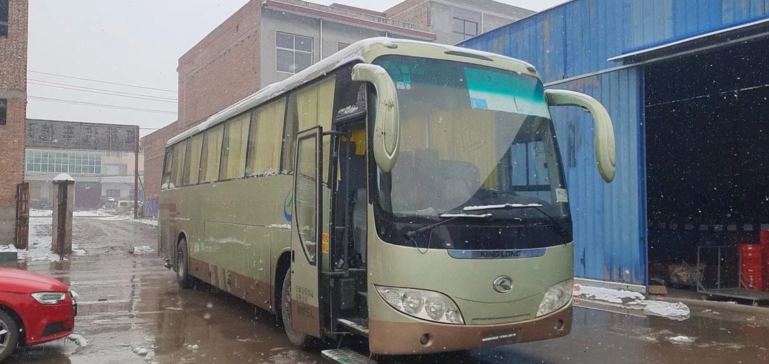 55 Zetels Gebruikte Bus Bus Second Hand Kinglong XMQ6129 met Dieselmotorlhd Leiding