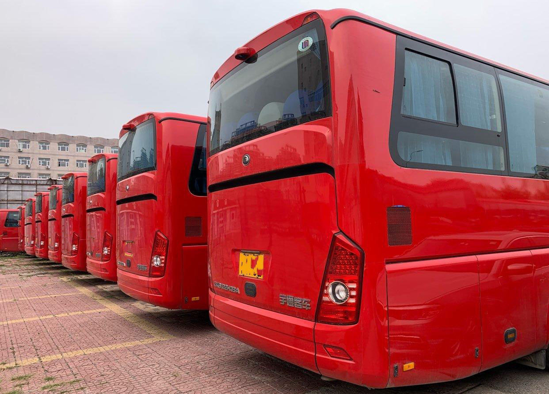 Merk van China gebruikte Yutong-Bussenbus ZK6122 WP10. Dieselmotor 2015-2019 2+2layout 51seats