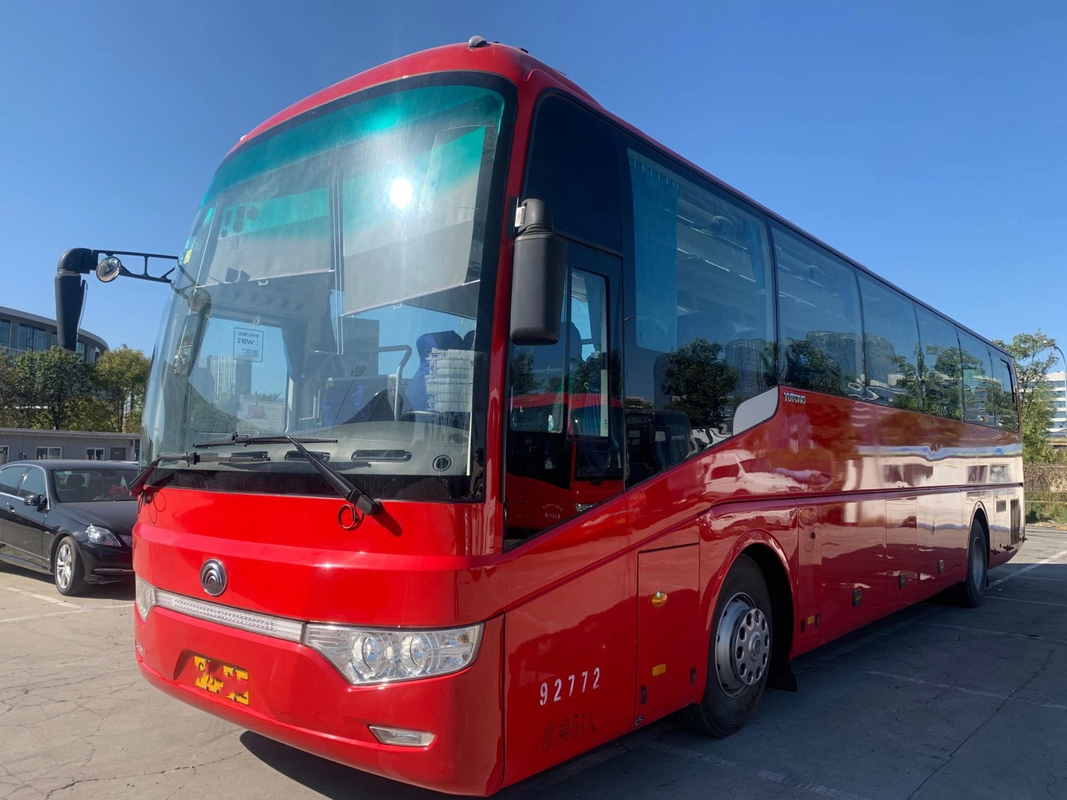 Merk van China gebruikte Yutong-Bussenbus ZK6122 WP10. Dieselmotor 2015-2019 2+2layout 51seats