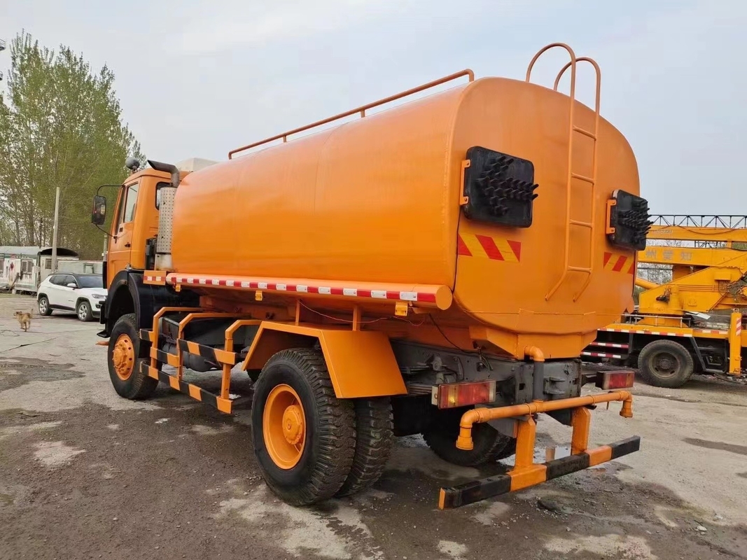 LHD 15 Kubieke van de de Tanksproeier van het Meterswater van de de Vrachtwagen290hp Volledige Aandrijving 4X4 Off Road het Watersproeier