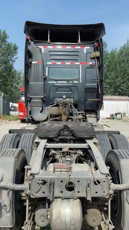 Gebruikte Sinotruck 6*4 10 Wiel 440 van de Tractorhowo T7 van de Paardmacht Hoofd van de de Dieselmotoraanhangwagen het Hoofd