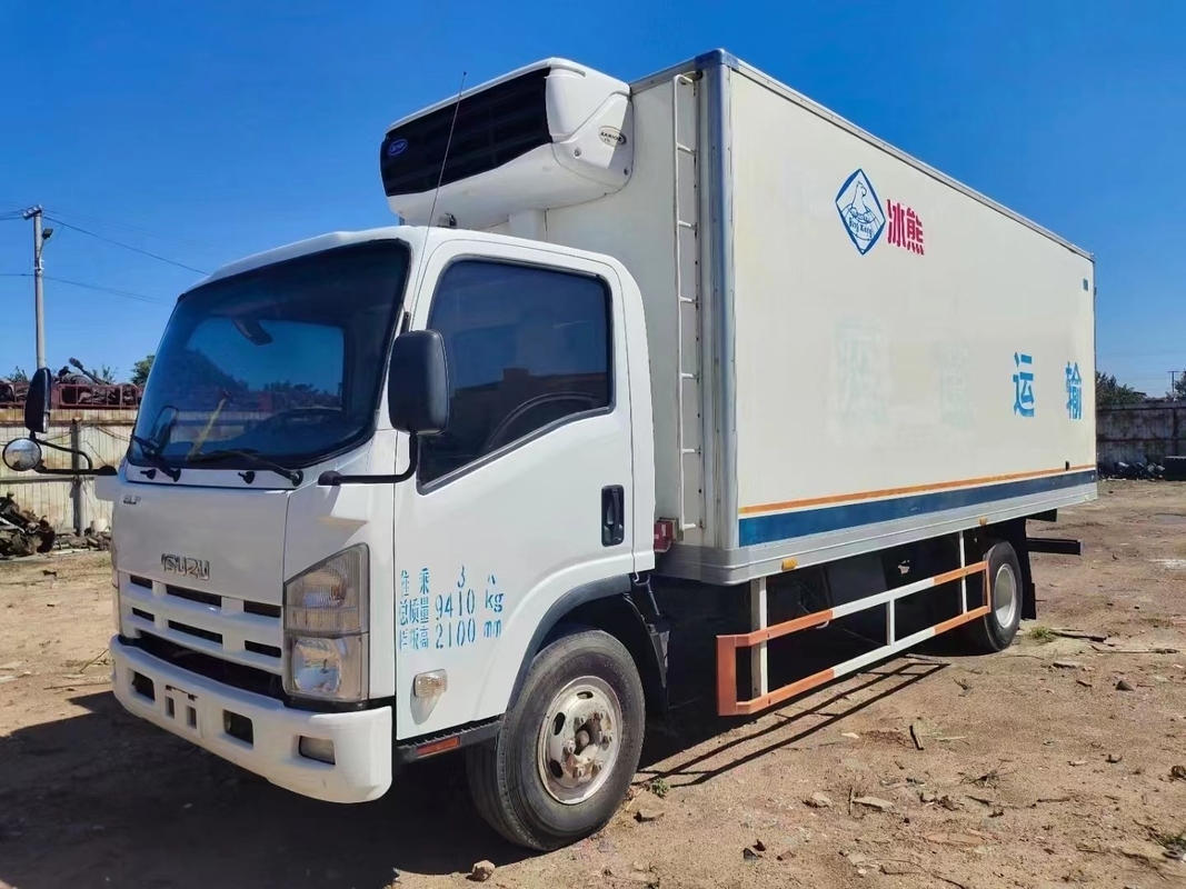 Gebruikte van het het Vervoervoertuig van de het Voertuig Koude Ketting van ISUZU Refrigerated Van 130P de 89kw Diesel 98km/H