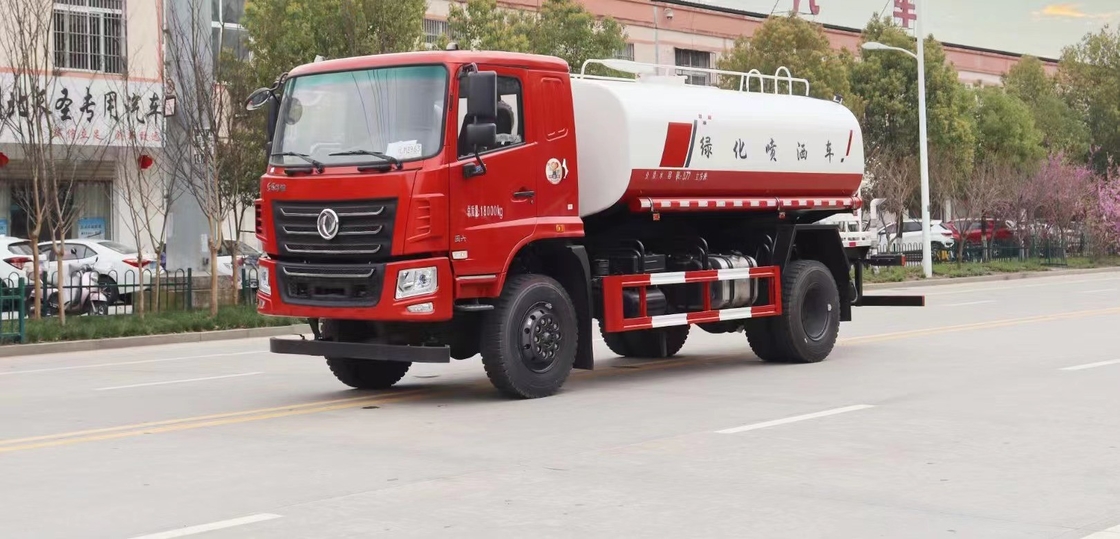 Van de de Vrachtwagen4x4 Aandrijving van de watersproeier van de Tankwagenspv het Voertuighygiëne Voor speciale doeleinden 12000 Liter Tank