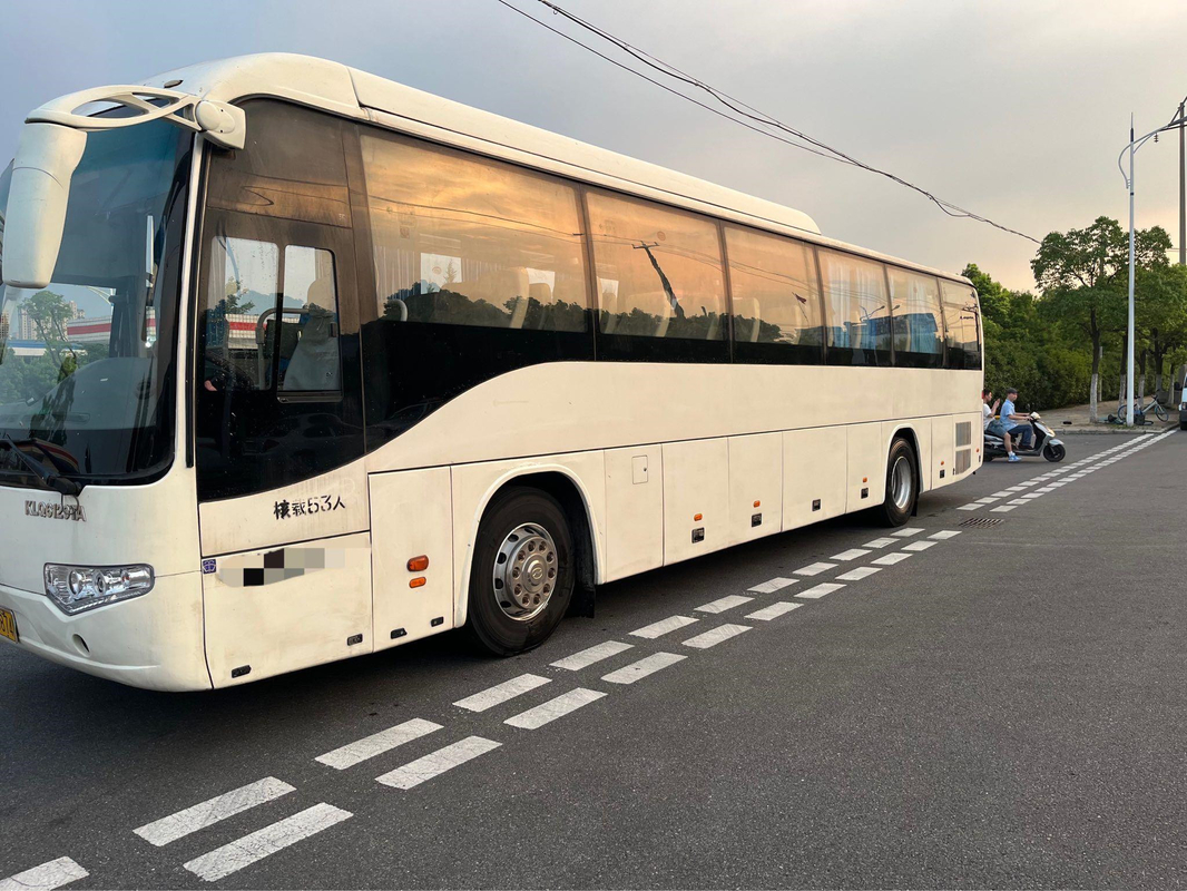 Gebruikte het Hogere Merk van de luchtopschorting Bus Bus 53 Dubbele de Deurenwp.7 Dieselmotor KLQ6129 van Seater