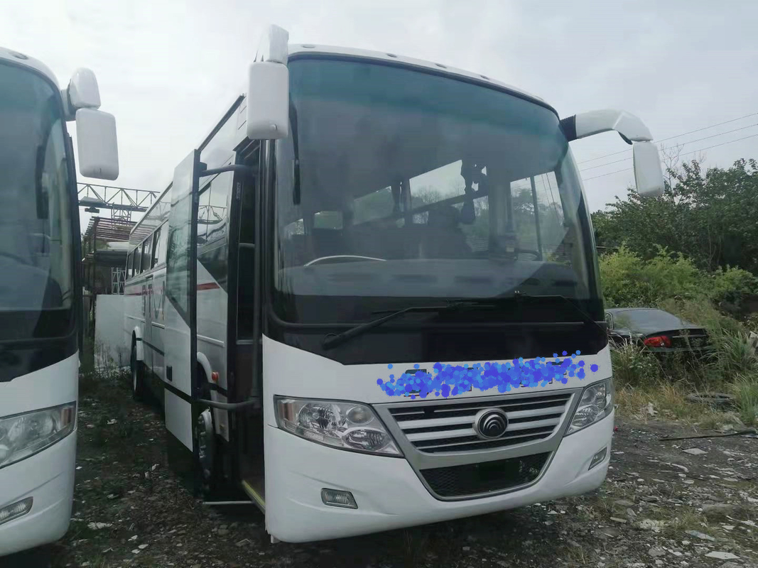 RHD/LHD gebruikte Bus Bus 2+3layout 60seats met de Lenteopschorting Yutong ZK6112D van de Bumperplaat