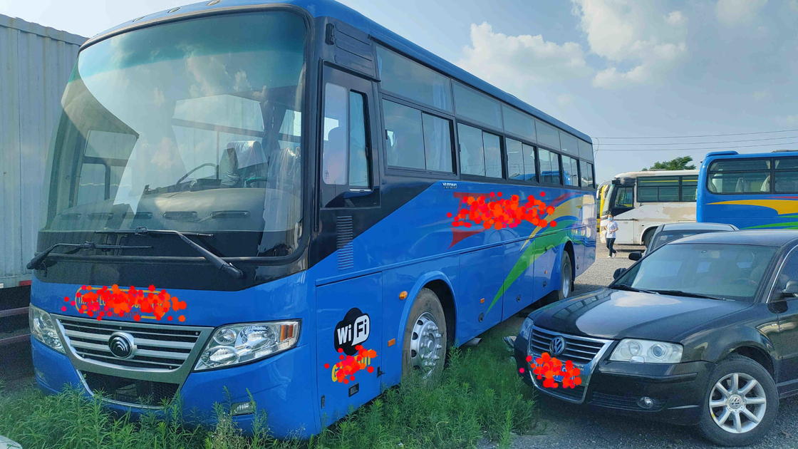 Voorwaarde van het de Aandrijvings53seats WIFI Systeem ZK6112D van Front Engine Bus Yutong Brand de Rechtse