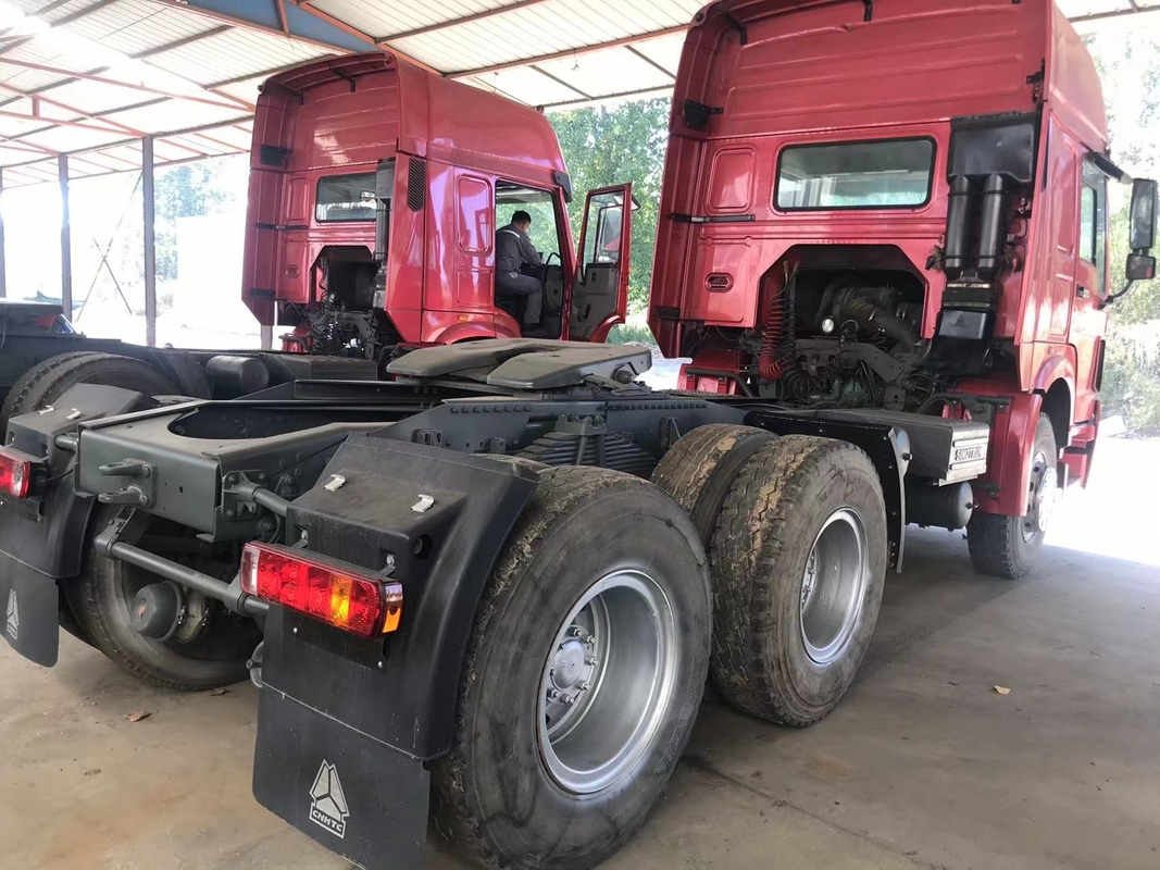 Op zwaar werk berekende Sinotruk Howo gebruikte 10 de Vrachtwagen van de Wielen6x4 Tractor met 371Hp voor Verkoop
