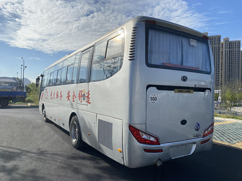 2014 Jaar 45 Zetels Gebruikte Bus Bus Kinglong XMQ6101 met Dieselmotorlhd Leiding