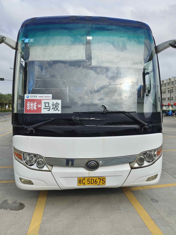 2015 Jaar 55 de Seater Gebruikte Yutong-Dubbele Deur van de Buszk6122 LHD Dieselmotor