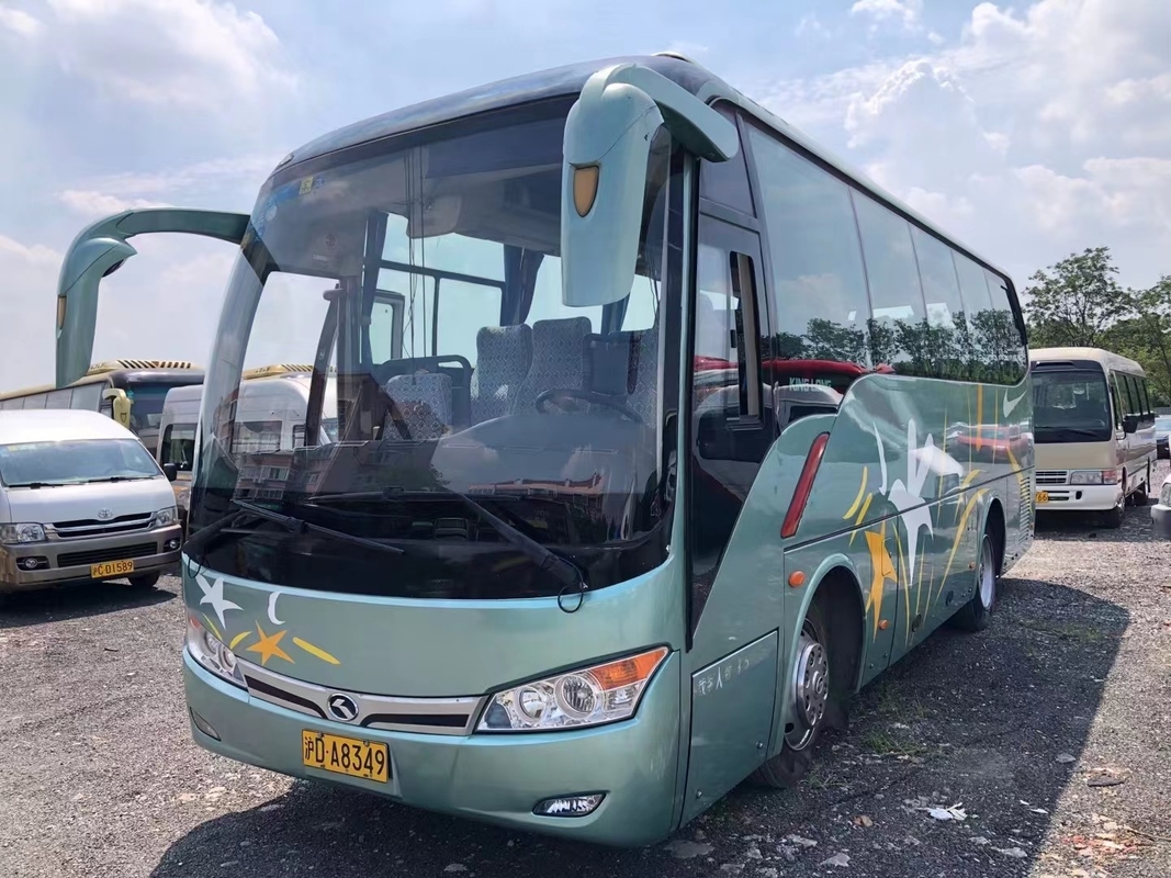 35 Zetels Gebruikte de Buslhd Leiding van Kinglong XMQ6802 voor Vervoer in goede staat