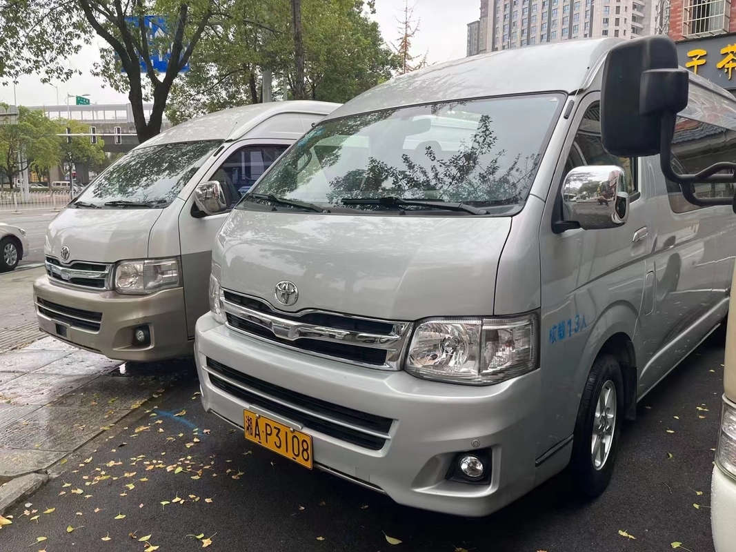 2018 Jaar 13 de Zetels Gebruikte Bus van Toyota Hiace met Benzinemotor Gebruikt Mini Bus For Nigeria