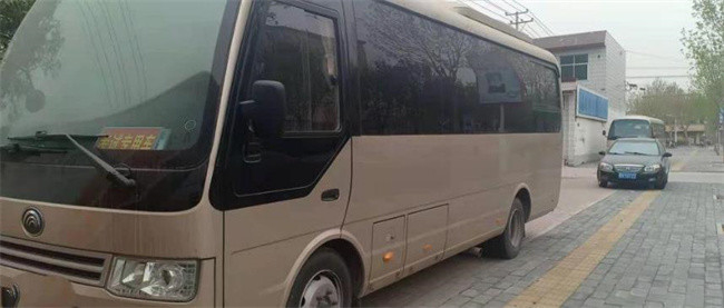 De National Express Gebruikte Yutong-Bus High Efficiency 28 Zetels 100km/H van de Bus Tweede Hand