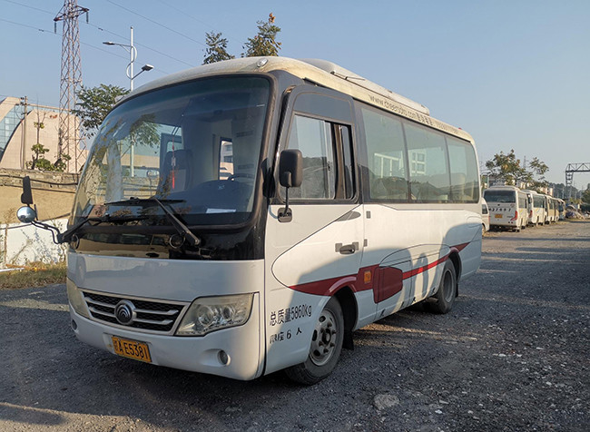 6 de Bus Mini City Travelling Diesel Engine Rechtse Rive 132KW van Yutong van de zetels Tweede Hand