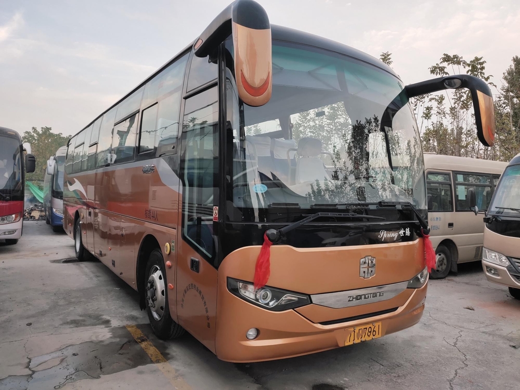 LCK6100 44seater gebruikte Motor Twee van Buszhongtong bus yuchai Deuren Linkeraandrijving