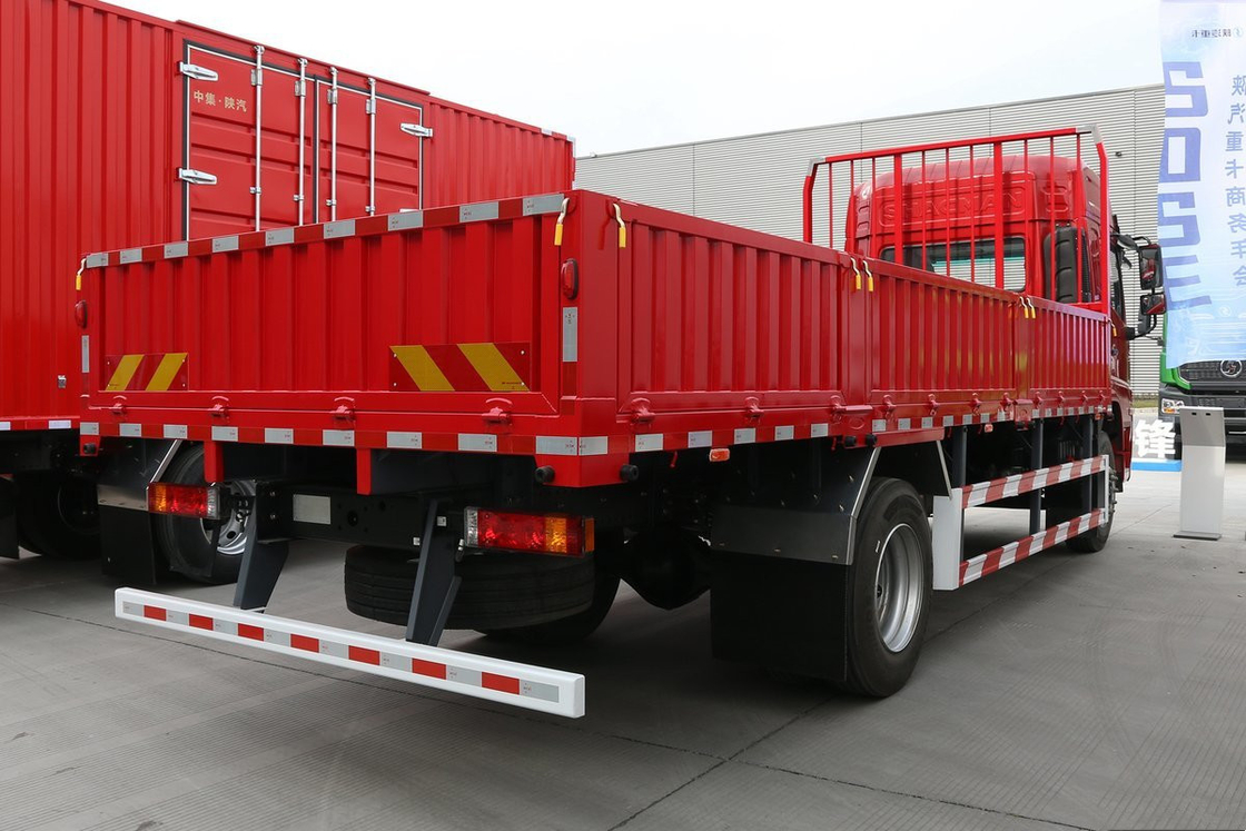 Shacman L5000 gebruikte Kleine Stortplaatsvrachtwagens 220hp 20 Ton 6 Wiel4x2 Vrachtwagen