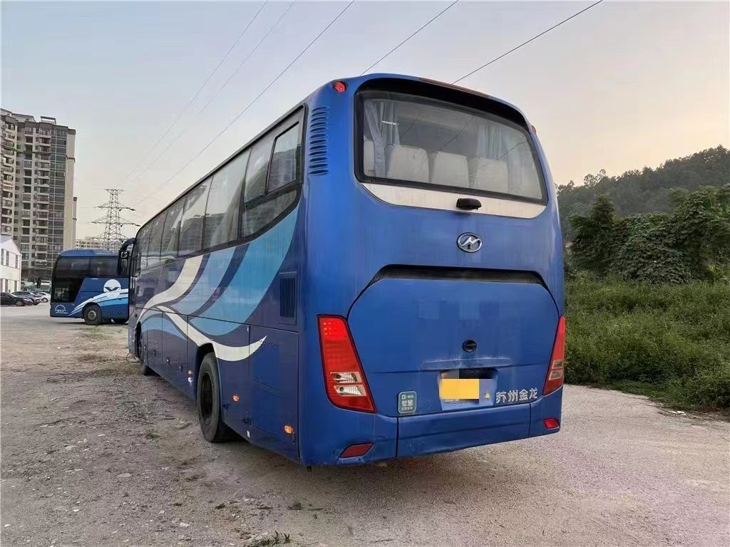 Luxebus Bus 49 Gebruikte de Passagiersbus van Kinglong van de Zetels Tweede Hand Bus voor Verkoopeuro 3