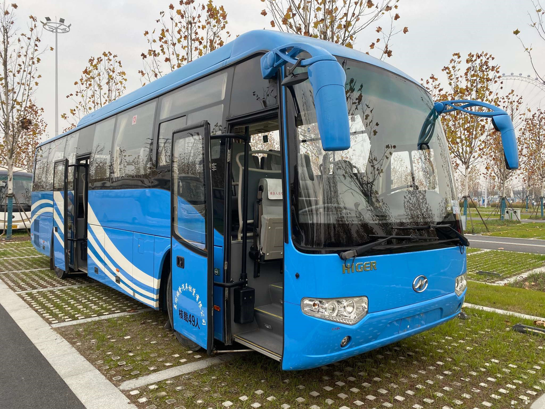 Gebruikte Kerkbus 2+2 Lay-out 49 - 51 Seater Bus met AC de Bus Buses van Leerzetels