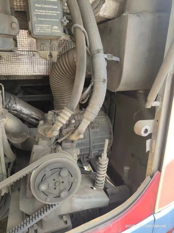 De Afstand van de Busbus used Mini Vans Of Yuton Long van tweede Handyoutong vervoert 30 Seaters ZK6808 per bus