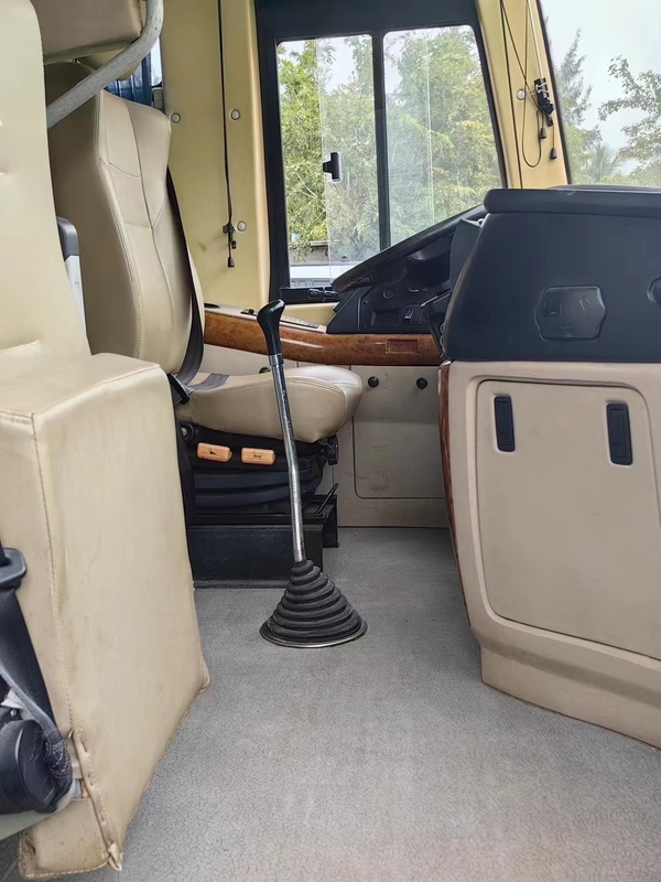 Gebruikte de Bus Tweede Hand van Rhd Yutong Bus Zk6122 70 Seater van de Luxebus voor Verkoop