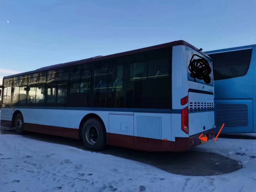 Gebruikte Stadsbus Kinglong XMQ6106 2016 Interlokale Busprijzen 60 Seat voor de Verkoop van Afrika