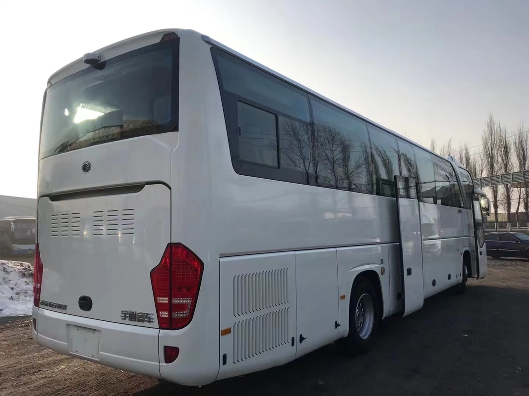 Jong Jaar 50 Seat Gebruikte Passagiersbus Doubai van Tong Bus Zk 6122HQ 2016 gebruikte Bussen