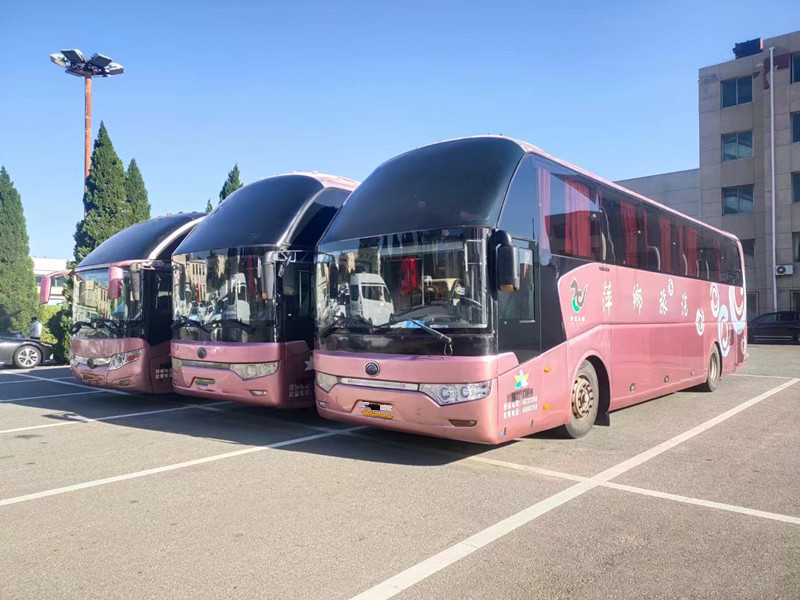 Gebruikt van de de Handbus 2016 van Yutong ZK6122 Tweede van Motorbussen Jaar 55 de Diesel van de Zetelsstad