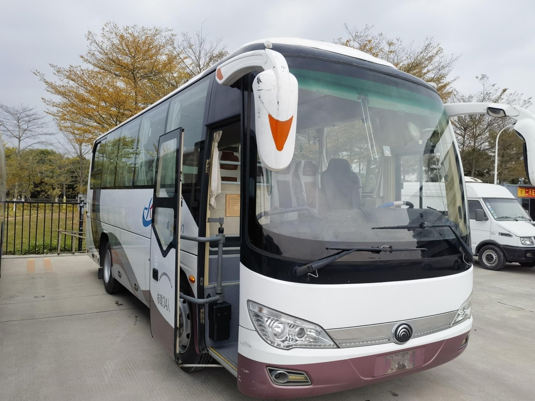 Gebruikte van de Buszk6816h5y 34 Zetels van Motorbussen Gebruikte Yutong de MotorAirconditioner van Yuchai