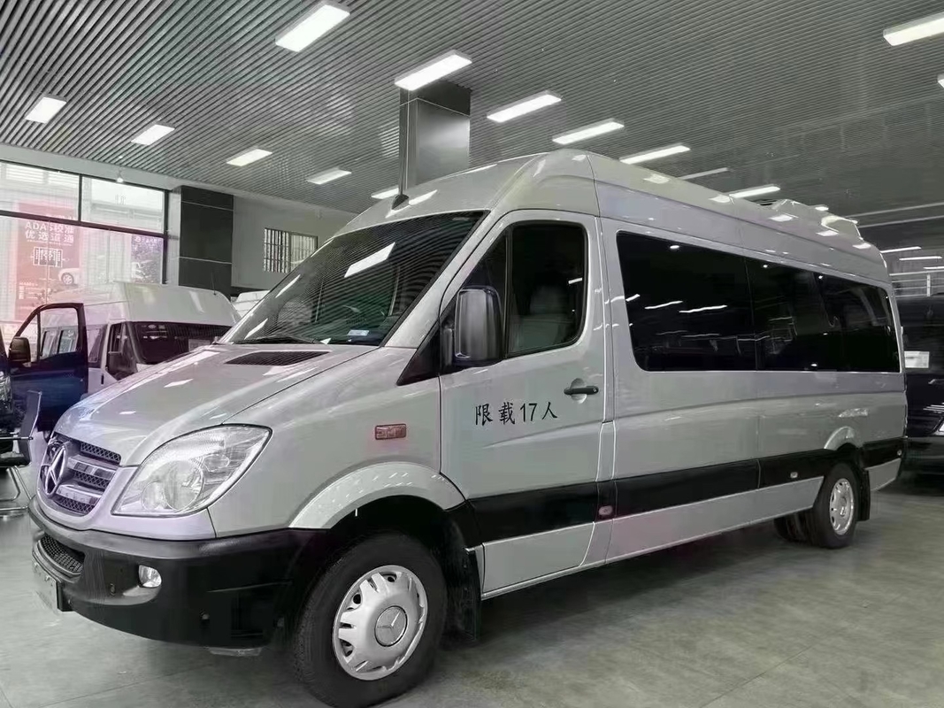 Tweede Hand 17 Seater-Multifunctionele Voertuig van Minibus het Originele Dieselmotor Gebruikte Benz FA6710