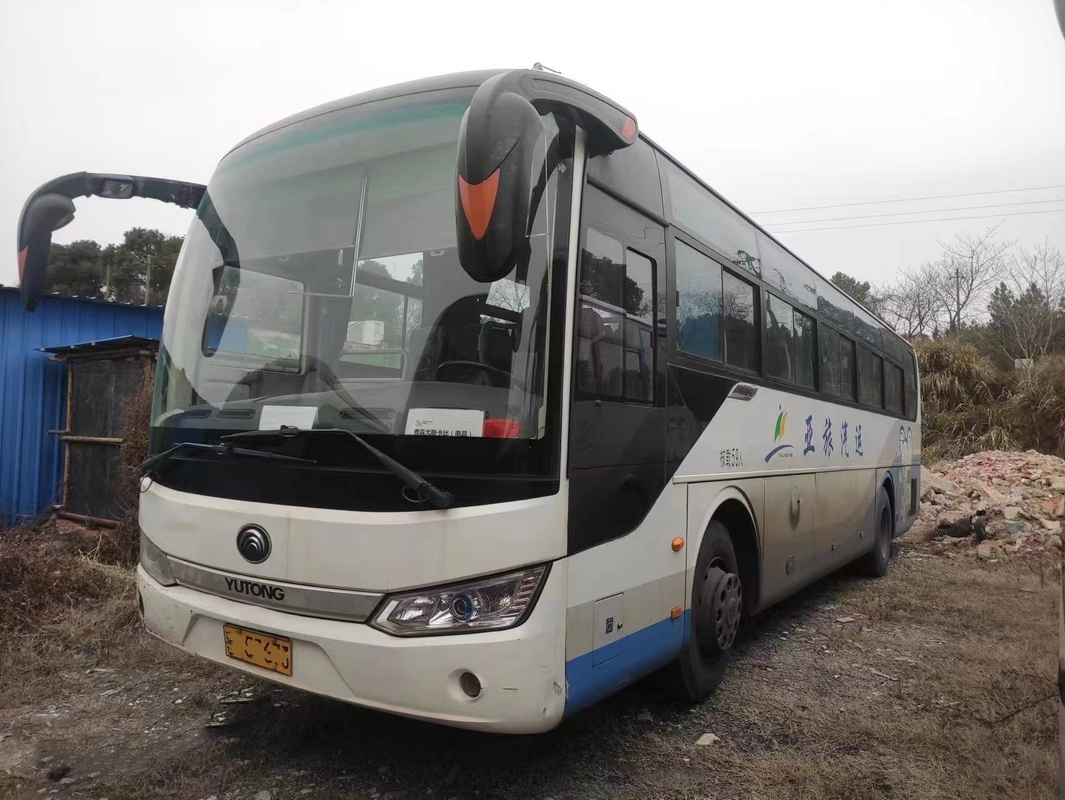 De Buszk6115 Glijdend Venster 59 van tweede Hand verdubbelt Gebruikt Yutong Zetels Deuren 2+3 Lay-out