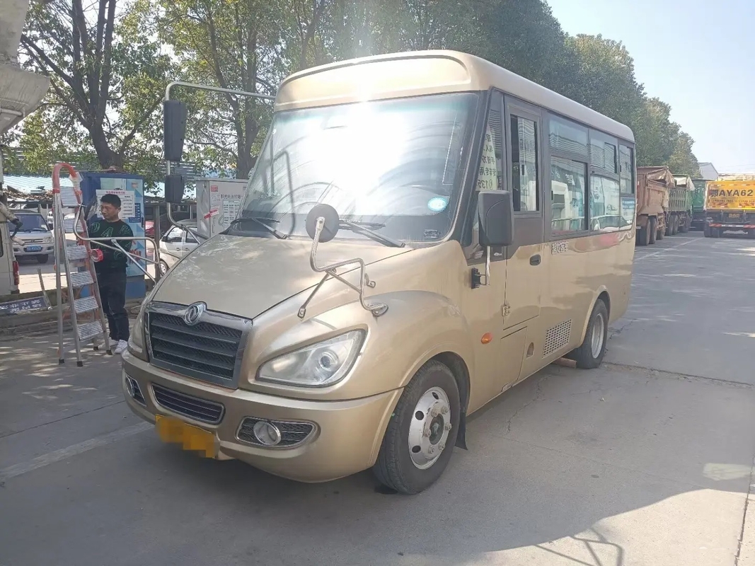 Vensters 14 Zetels Gebruikte Dongfeng Mini Bus EQ6550 van tweede Handmini van front engine folding gate slidng
