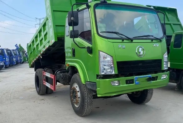 Van de de Vrachtwagen150hp 4×2 de Groene Kleur SHACMAN SX3310 van de mijnbouwstortplaats Snelle Versnellingsbak Geschatte Lading 15.37t