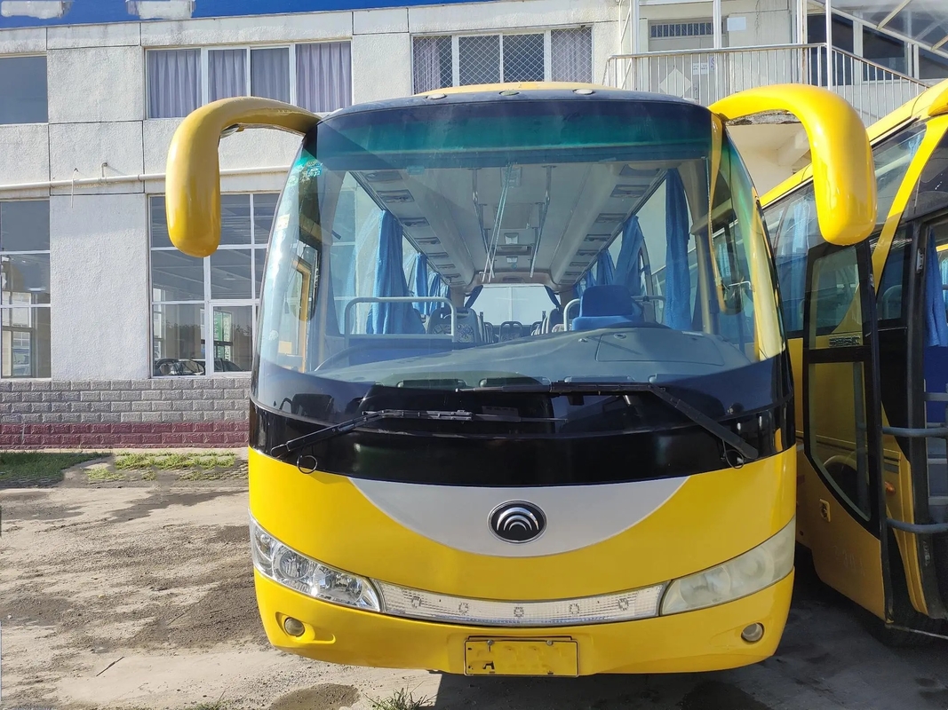 30 Zetels gebruikten van de Kleurenyuchai van Passagiersbussen Gele de Motor Tweede Hand Yutong ZK6798