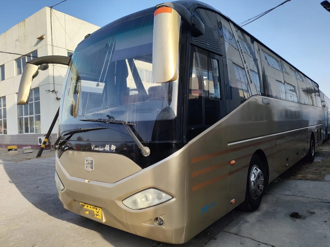 Gebruikte de Motor Dubbele Deuren van Yuchai van de Reisbus 53 Zetels 12 Meters van Tweede Handzhongtong de Buslck6125