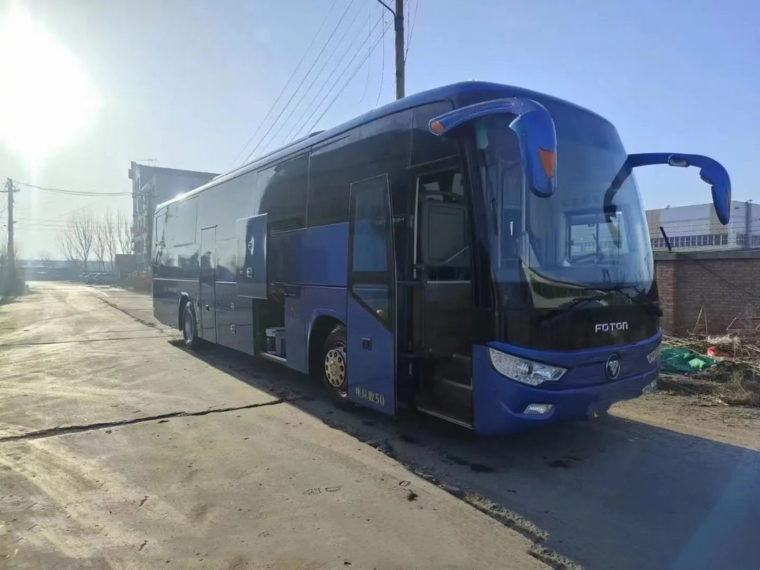 Van de Busweichai van de tweede Handtoerist de Motor 12 Meters Dubbele Deuren 50 Zetels AC Gebruikte Foton BJ6122