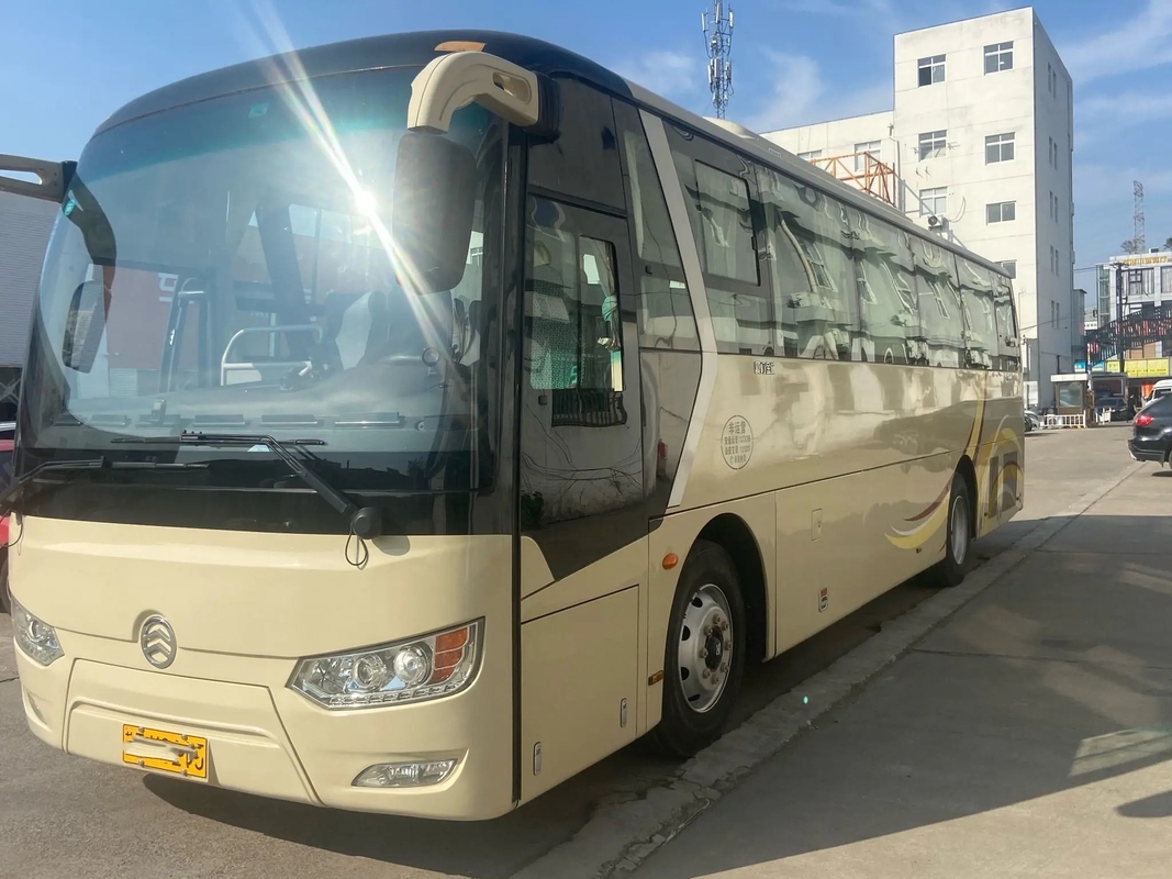 Gebruikte van het Vensteryuchai van Busbus middle door Verzegelende Motor 46 2de de Hand Gouden Draak XML6102 van het Zetels 2018 Jaar