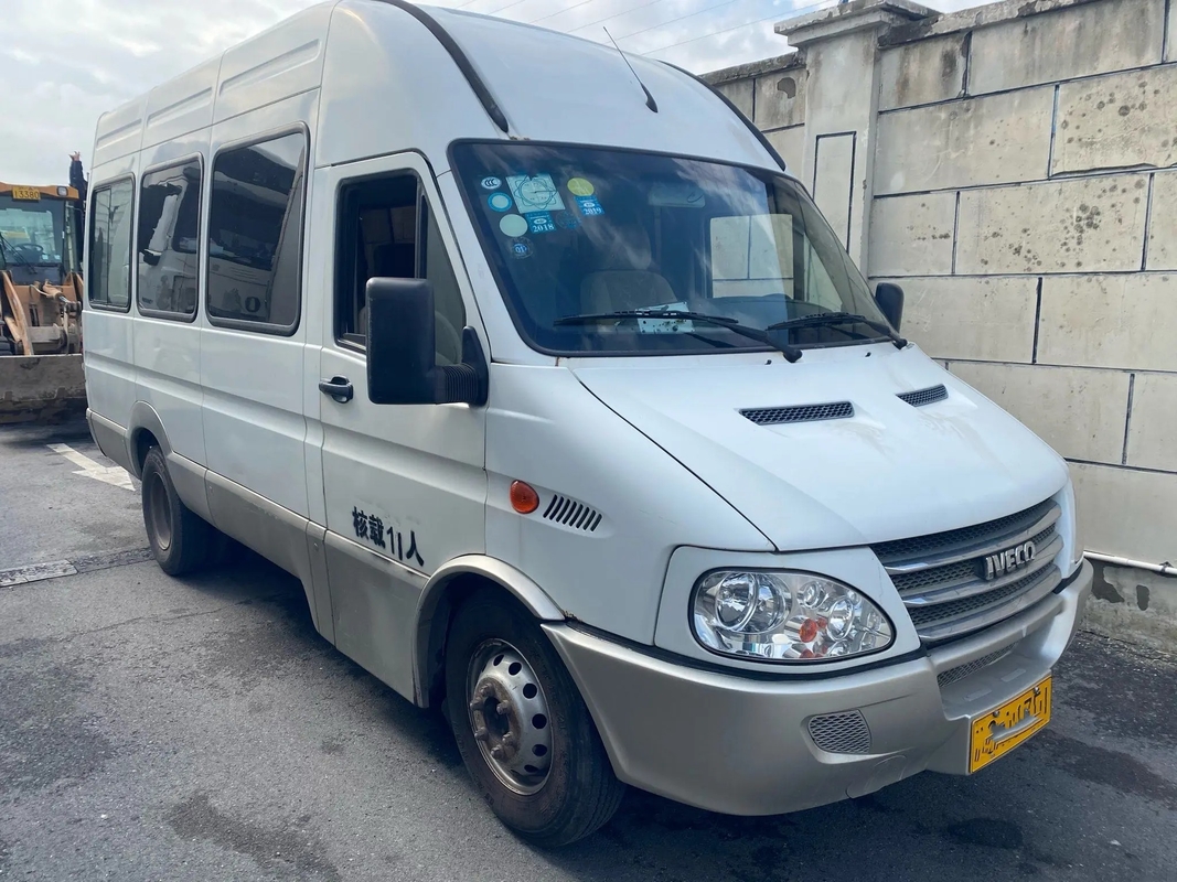 De tweede Hand Mini Van Front Engine 11 Hoge Dak 140hp van Zetels het Achterdeuren a/c gebruikte IVECO-Minibus NJ6604